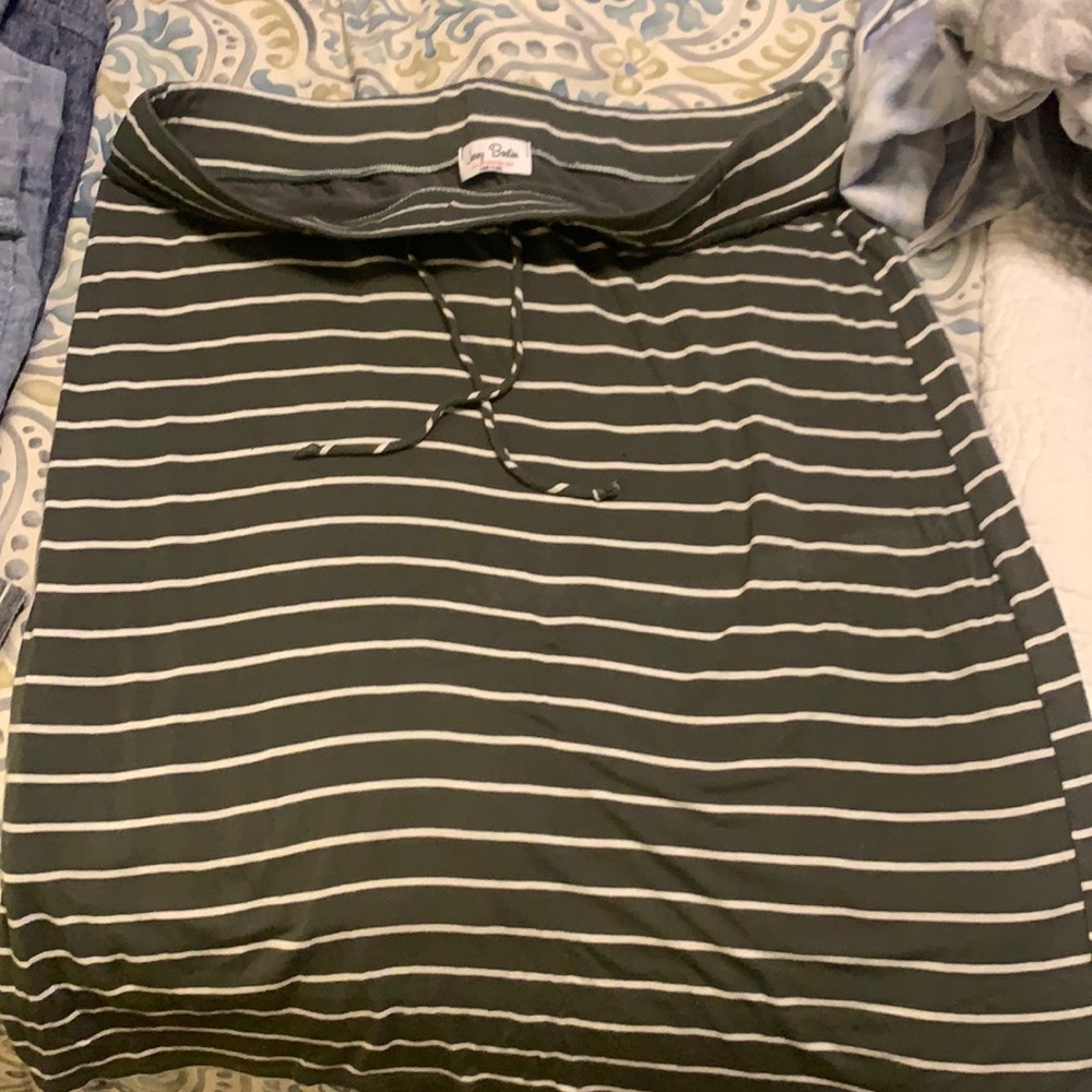 Jenny Boston skirt olive